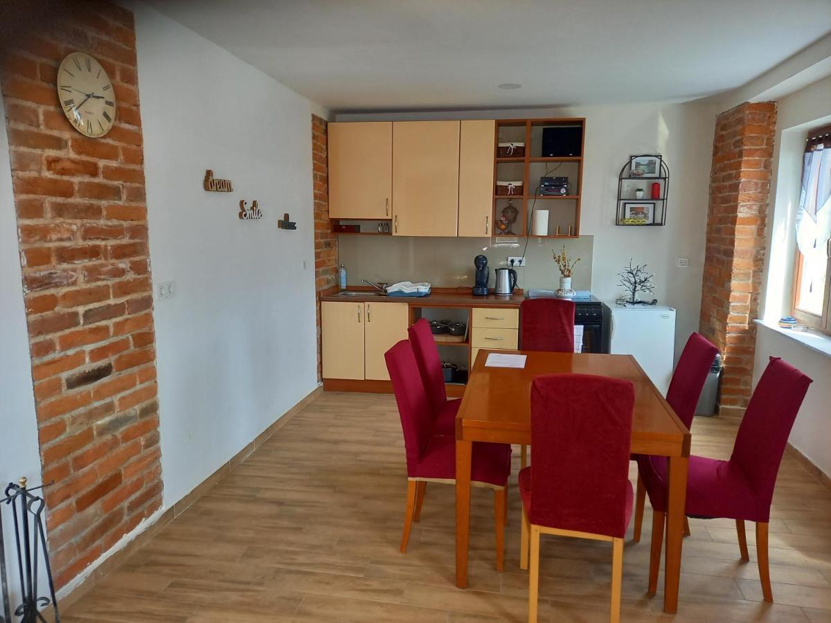 Kuca Za Odmor Luka Lägenhet Luka  Exteriör bild