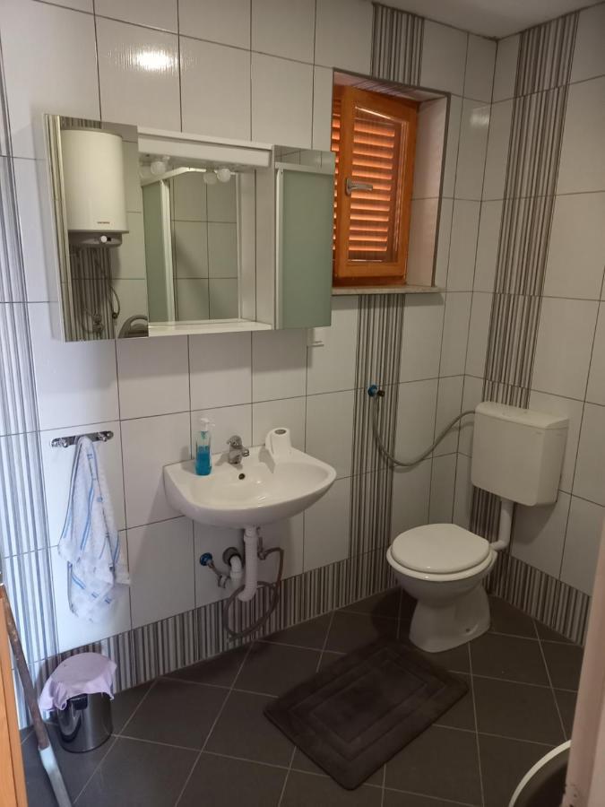Kuca Za Odmor Luka Lägenhet Luka  Exteriör bild